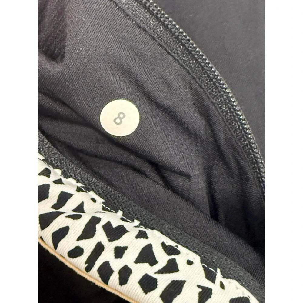 Lululemon‎ Womens pace rival crop leggings black & white 23 inch size 8